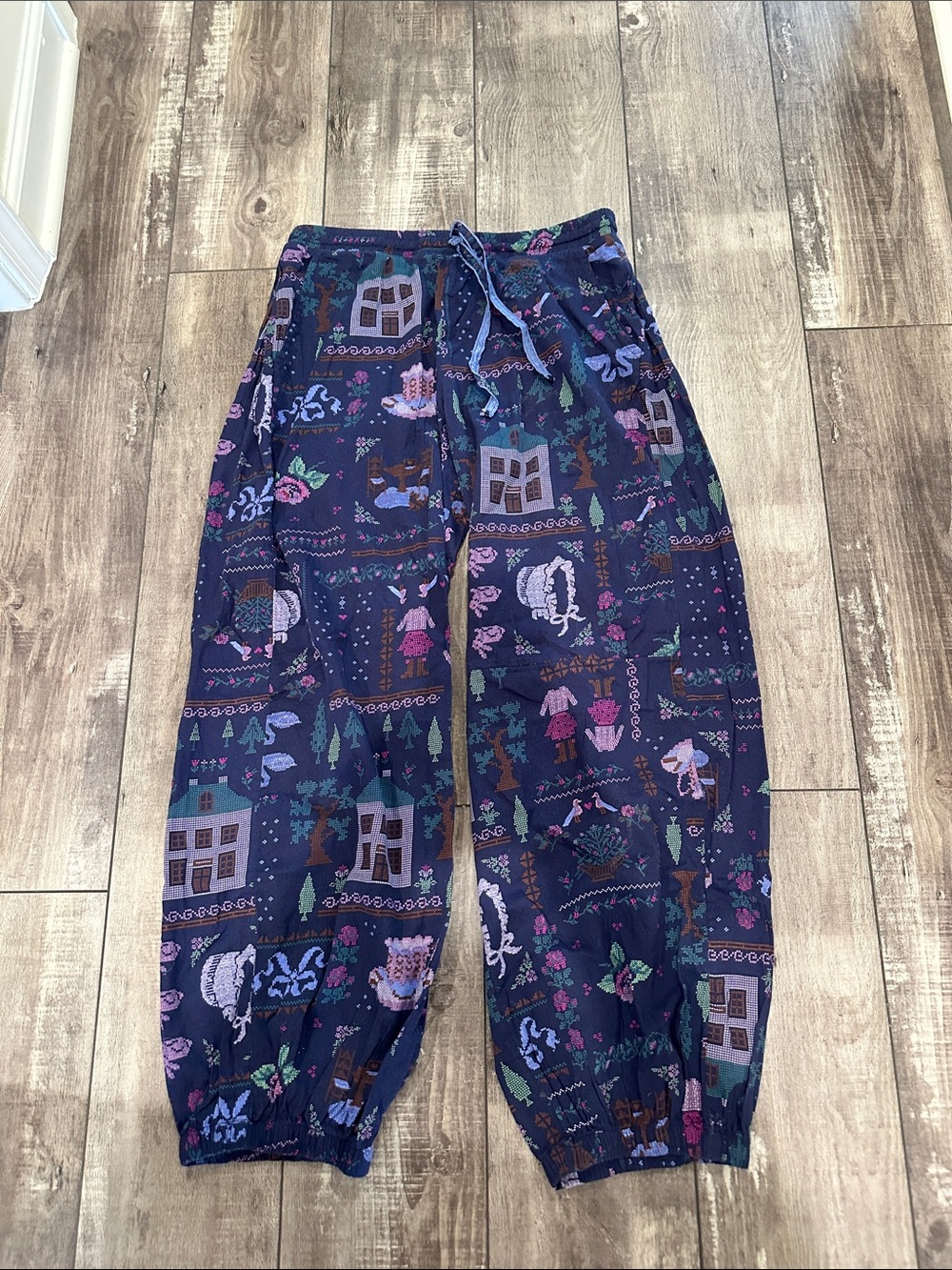 NWOT Out From Under Navy Floral-Print Lounge Pants with Pink & Teal Accents